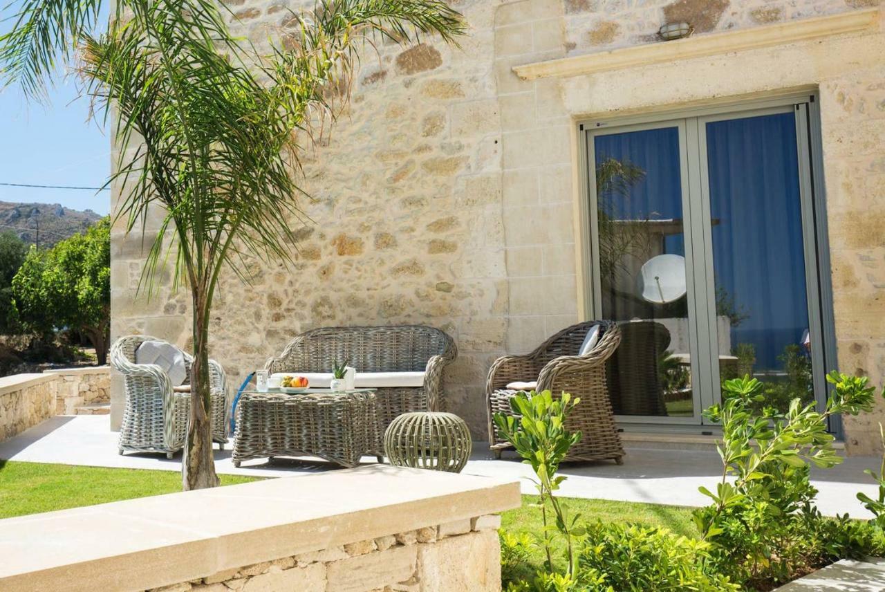 Kamartos Villa 1 Agios Georgios  Exteriör bild